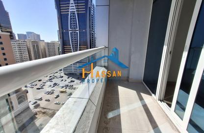 شقة - غرفة نوم - 2 حمامات للايجار في الممزر بلازا - شارع التعاون - التعاون - الشارقة