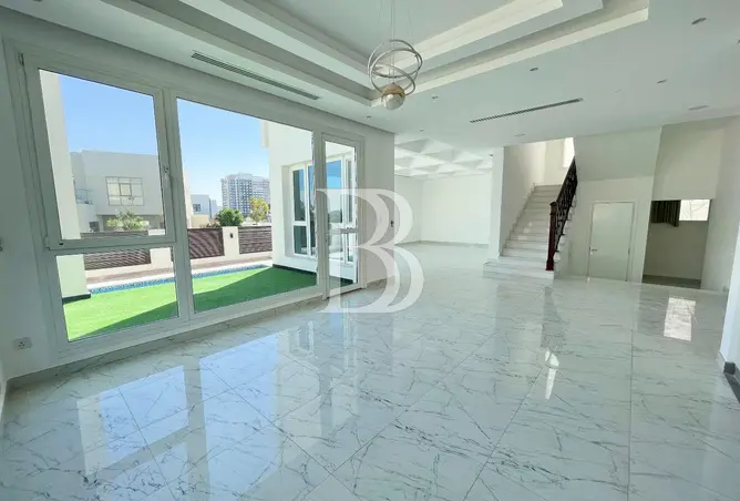 145527807 - Property Image 2