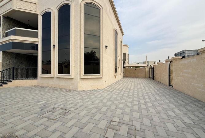 65561057 - Property Image 3