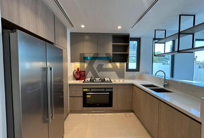 70270482 - Property Image 3