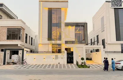 Villa - 5 Bedrooms - 7 Bathrooms for sale in Al Yasmeen 1 - Al Yasmeen - Ajman