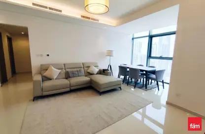 Apartment - 2 Bedrooms - 2 Bathrooms for sale in Paramount Tower Hotel  and  Residences - Business Bay - Dubai