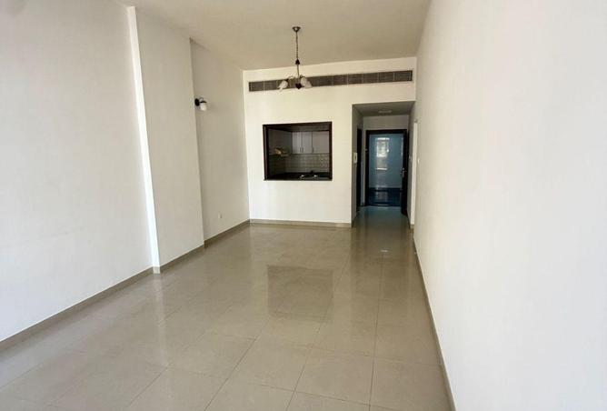 106429810 - Property Main Image