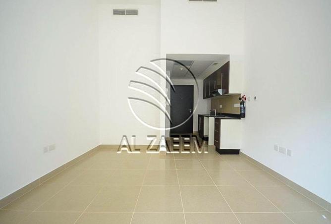 81953622 - صورة العقار 2