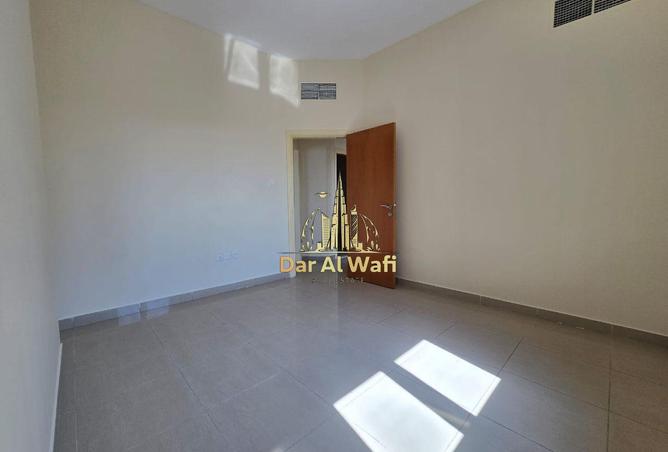 85765871 - صورة العقار 2