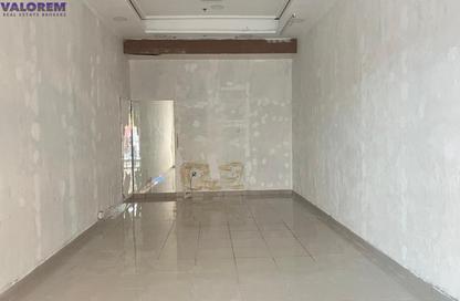 Shop - Studio - 1 Bathroom for rent in Al Fahidi Building - Al Souk Al Kabeer - Bur Dubai - Dubai Shop - Studio - 1 Bathroom for rent in Al Fahidi Building - Al Souk Al Kabeer - Bur Dubai - Dubai