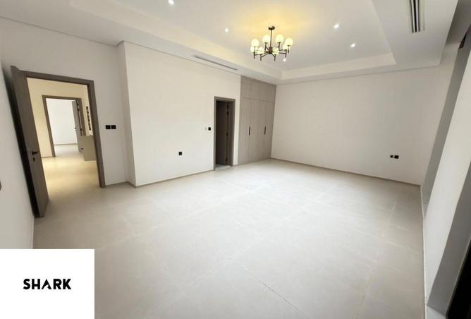 73841803 - Property Image 3