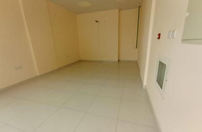 Shop - Studio for rent in Al Rawda 1 - Al Rawda - Ajman