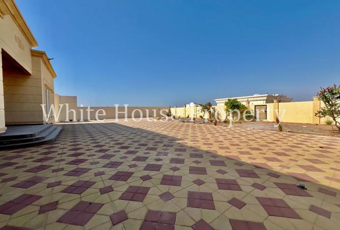 114186086 - Property Main Image