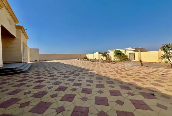 114186086 - Property Image 2