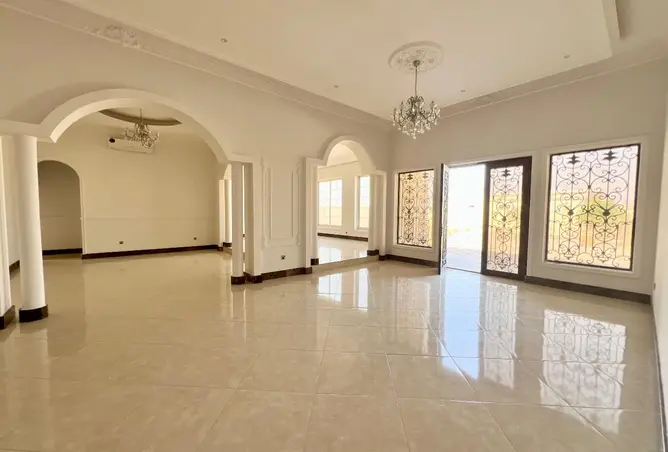 114186086 - Property Image 3