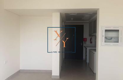 Apartment - Studio - 1 Bathroom for rent in Reeman Living - Al Shamkha - Abu Dhabi