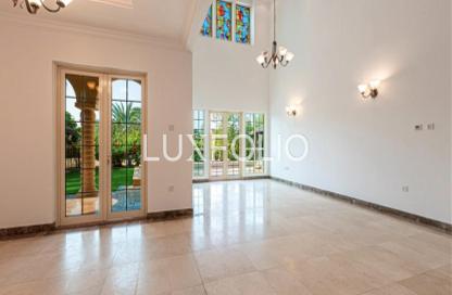 Villa - 4 - 5 for rent in Entertainment Foyer - Oasis Clusters - Jumeirah Islands - Dubai
