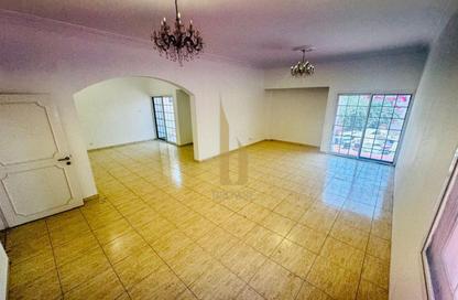Villa - 5 Bedrooms - 5 Bathrooms for rent in Umm Suqeim 1 Villas - Umm Suqeim 1 - Umm Suqeim - Dubai
