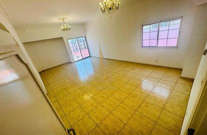 Villa - 5 Bedrooms - 5 Bathrooms for rent in Umm Suqeim 1 Villas - Umm Suqeim 1 - Umm Suqeim - Dubai Villa - 5 Bedrooms - 5 Bathrooms for rent in Umm Suqeim 1 Villas - Umm Suqeim 1 - Umm Suqeim - Dubai
