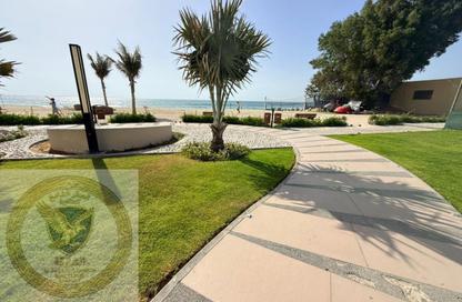 Apartment - 3 Bedrooms - 5 Bathrooms for rent in Al Khan Corniche - Al Khan - Sharjah