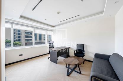 Office Space - Studio - 1 Bathroom for rent in One Lake Plaza - JLT Cluster T - Jumeirah Lake Towers - Dubai