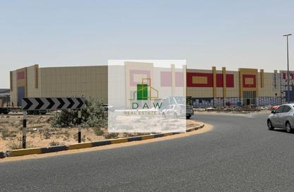 Warehouse - Studio - 2 Bathrooms for rent in Umm Al Thuoob - Umm Al Quwain