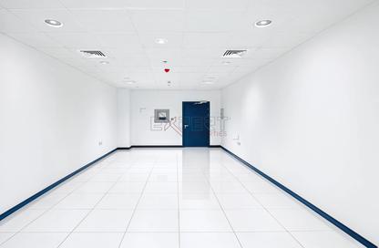 Office Space - Studio for rent in Tamani Art Tower - Business Bay - Dubai