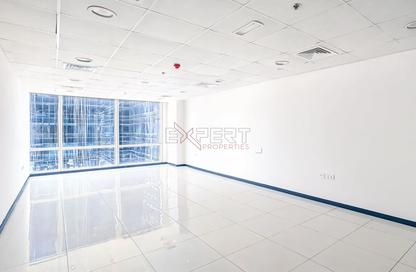 Office Space - Studio for rent in Tamani Art Tower - Business Bay - Dubai