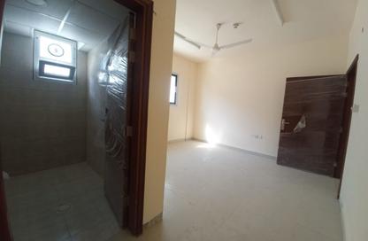 Apartment - 2 Bedrooms - 2 Bathrooms for rent in Hoshi 1 - Hoshi - Al Badie - Sharjah