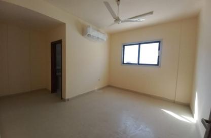 Apartment - 2 Bedrooms - 2 Bathrooms for rent in Hoshi 1 - Hoshi - Al Badie - Sharjah Apartment - 2 Bedrooms - 2 Bathrooms for rent in Hoshi 1 - Hoshi - Al Badie - Sharjah