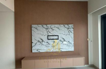 Apartment - 2 Bedrooms - 2 Bathrooms for rent in Burj Royale - Downtown Dubai - Dubai