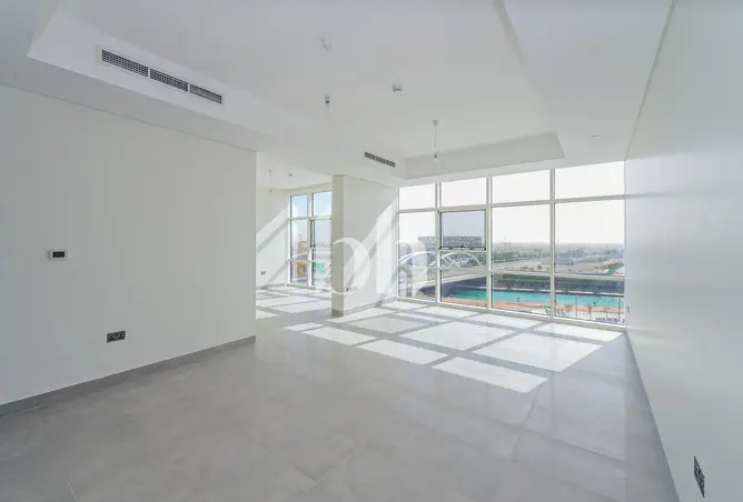 156003234 - Property Image 3