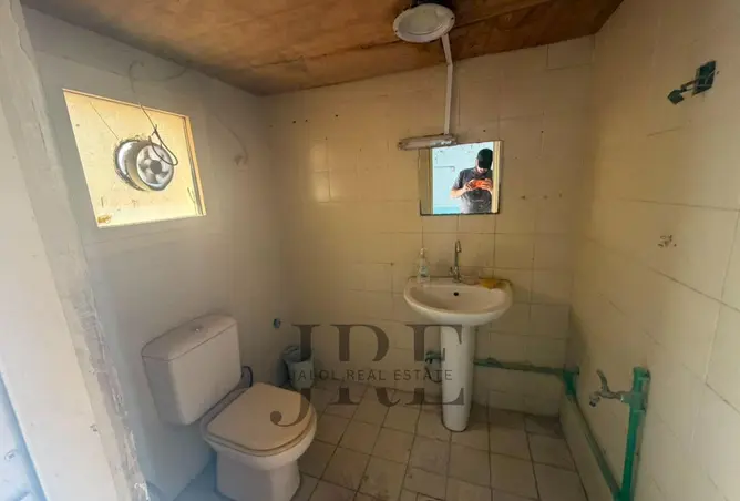 117281704 - Property Image 3