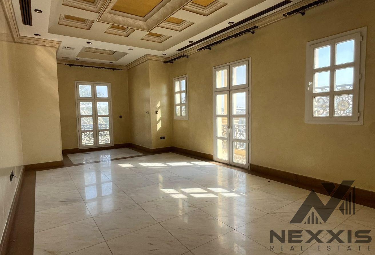 SPECIOUS 4 BEDROOMS | PRIVATE POOL AND GARDEN photo 23