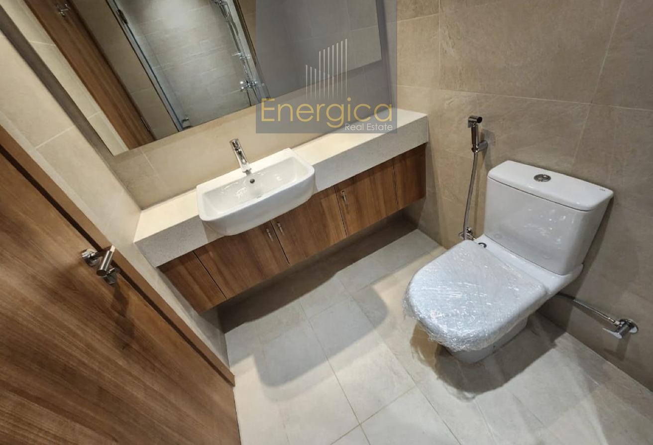 Balcony Canal View | Brand New |Ready to move IN photo 11