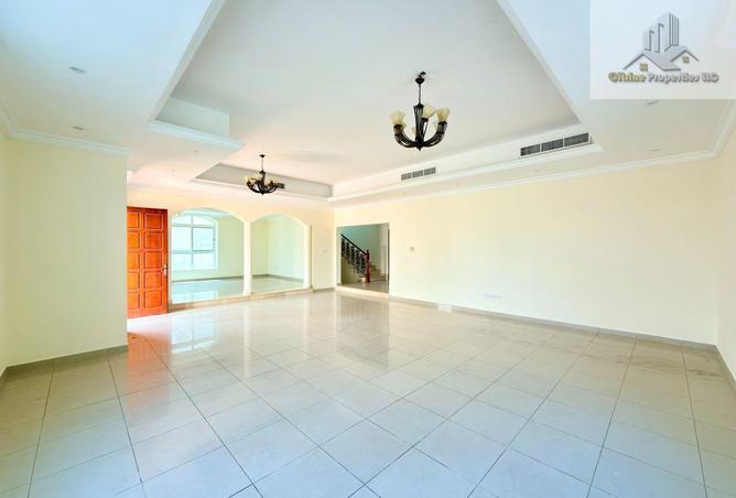 73876213 - Property Image 2