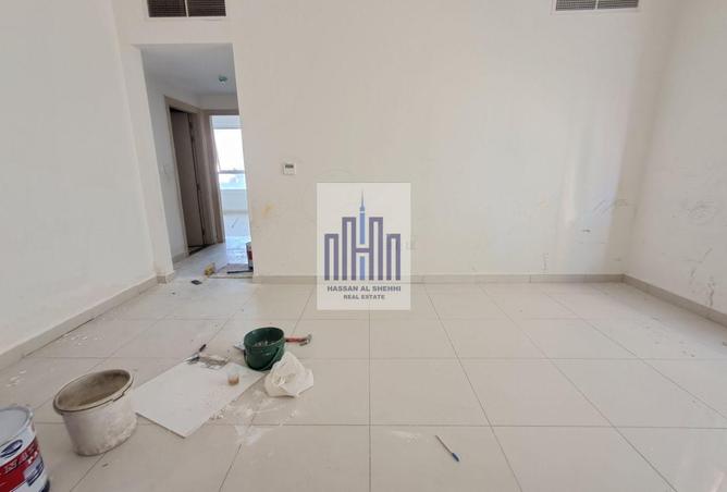 2Ogg2MfICbQ - Property Main Image