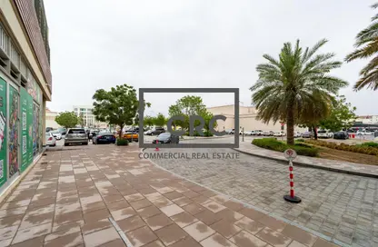 محل - استوديو - 1 حمام للايجار في مبنى ربدان - موتور سيتي - دبي