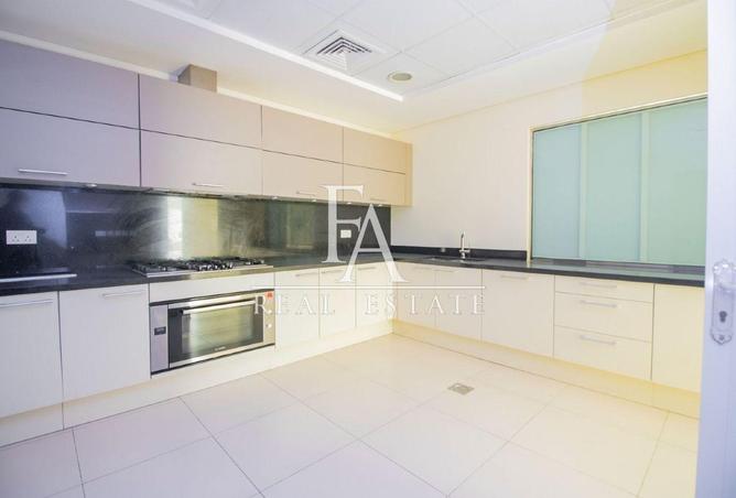 78986927 - Property Image 2