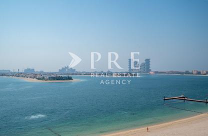 Apartment - 3 Bedrooms - 3 Bathrooms for sale in Serenia Residences West - Serenia Residences The Palm - The Crescent - Palm Jumeirah - Dubai