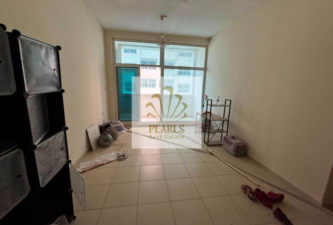 126568001 - Property Image 3