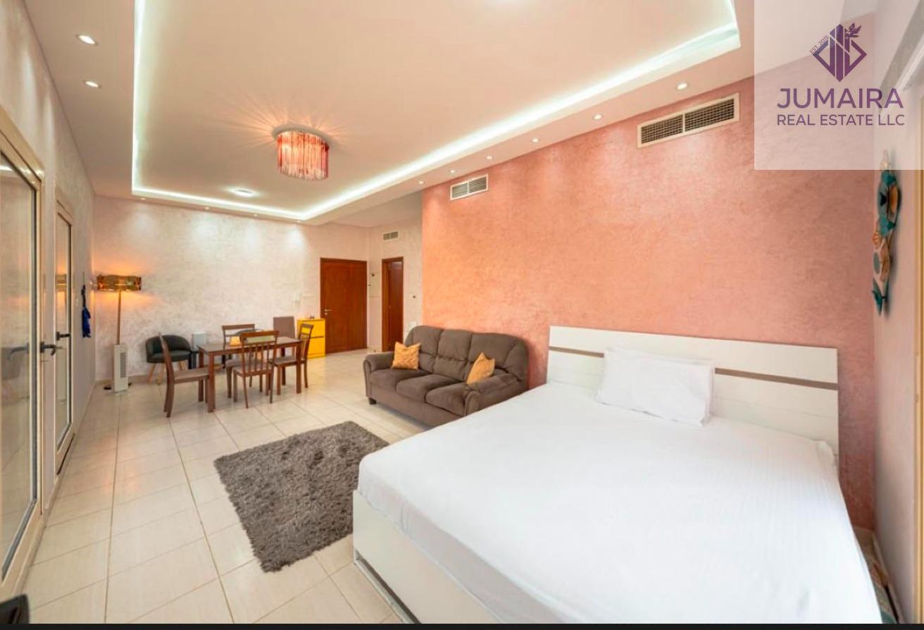 Luxury 1BR | Upgraded | Golf View .