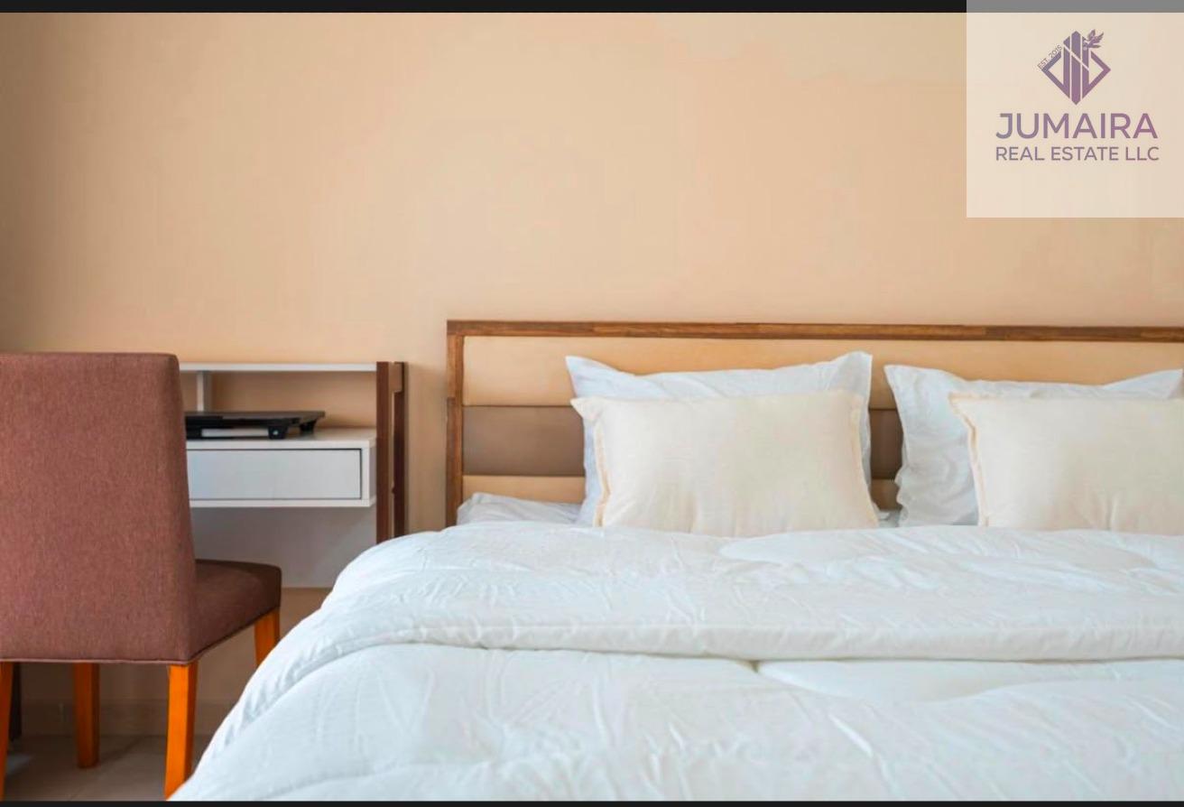Luxury 1BR | Upgraded | Golf View .