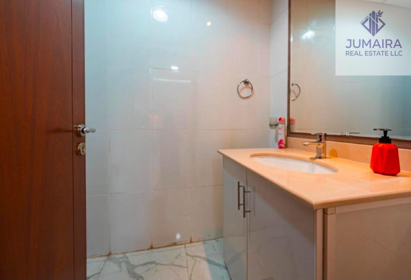 Luxury 1BR | Upgraded | Golf View .