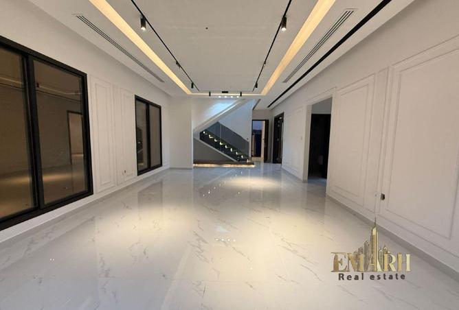 82358075 - Property Image 2