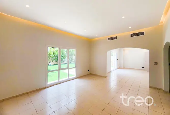 113722404 - Property Image 2
