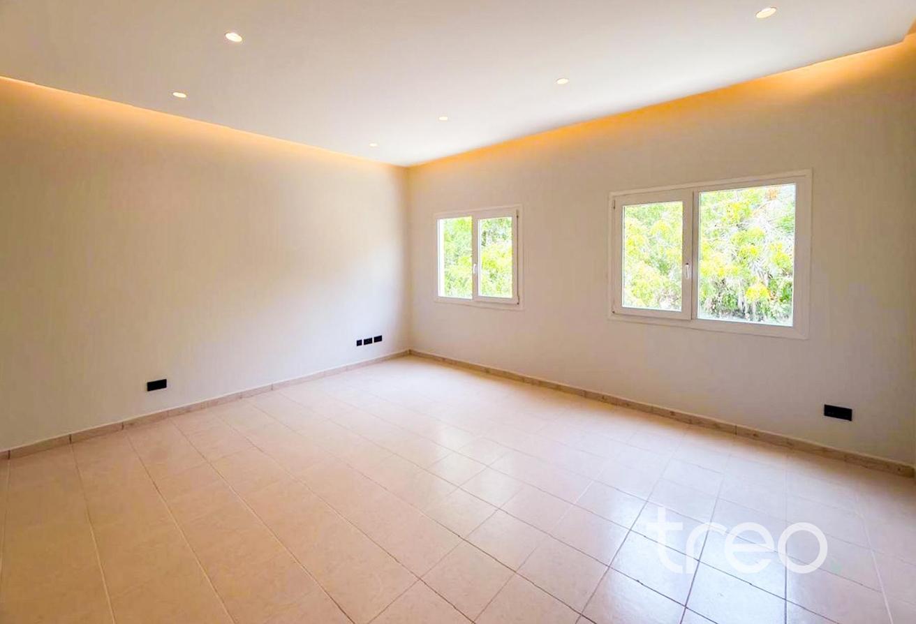 Upgraded | Large Plot | Desirable Area photo 5