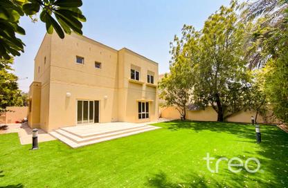 Villa - 3 Bedrooms - 3 Bathrooms for rent in Meadows 9 - Meadows - Dubai