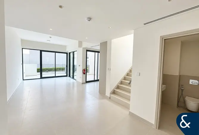 166521085 - Property Image 3