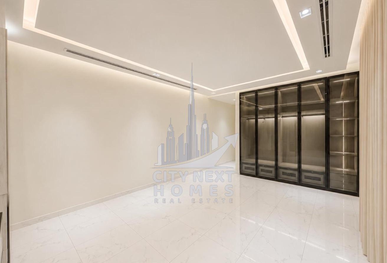 Exclusive Luxury 5BR villa | Majlis | Elevator photo 10