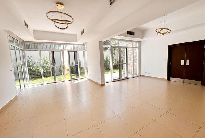 53166028 - Property Image 3