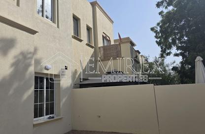 Villa - 2 Bedrooms - 3 Bathrooms for rent in Springs 3 - The Springs - Dubai