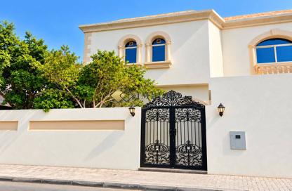 Villa - 5 - 6 for rent in Al Fisht - Al Heerah - Sharjah Villa - 5 - 6 for rent in Al Fisht - Al Heerah - Sharjah