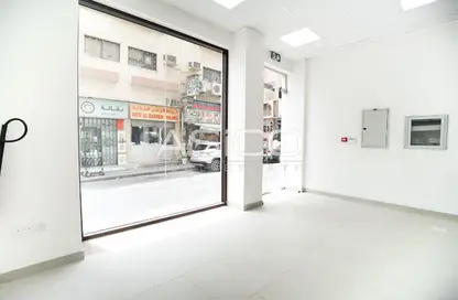 Shop - Studio - 1 Bathroom for rent in Al Huda Building - Naif - Deira - Dubai Shop - Studio - 1 Bathroom for rent in Al Huda Building - Naif - Deira - Dubai